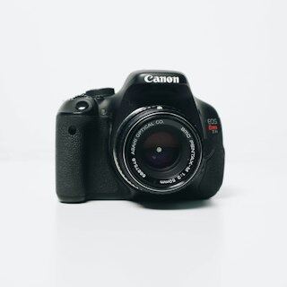 Câmera DSLR 18-55mm